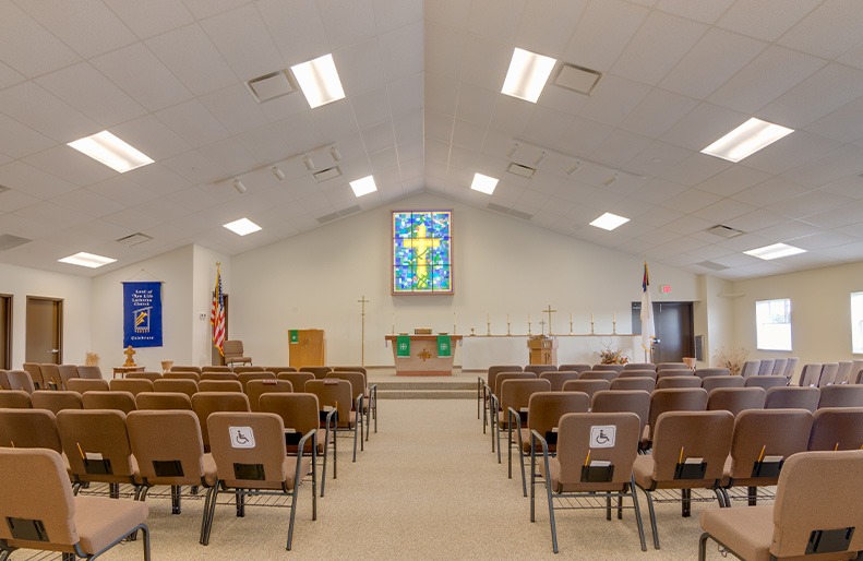Interior of Lord of New Life Lutheran Church in Midland, Michigan