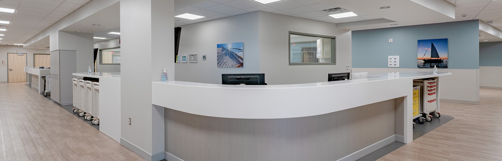 An Emergency Department reception desk at MyMichigan Health Bay City Health Park